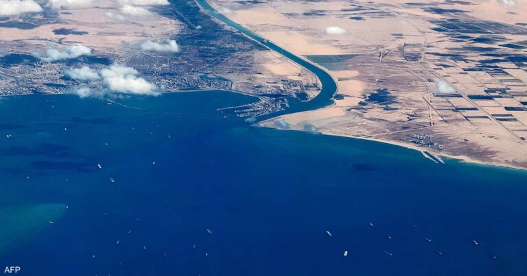 قناة السويس تنتعش.. ارتفاع الإيرادات مع عودة الملاحة الآمنية