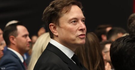 قيمتها 878 مليار دولار.. الموافقة على حزمة أجور ضخمة لماسك