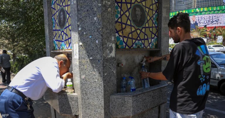 قطع المياه عن طهران ليلا.. ووزير إيراني يعلن "خفض الاستهلاك"