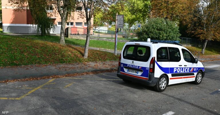 اعتقال ثلاث نساء في فرنسا بتهمة التخطيط لشن هجمات