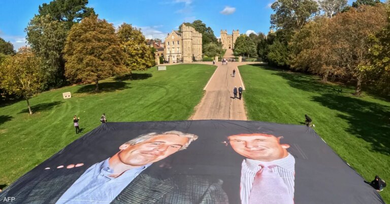 الديمقراطيون يطلقون رسائل مسربة عن علاقة ترامب بـ "إيبستين"