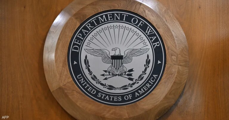 تقرير: التغيير إلى "وزارة الحرب" قد يكلف ترامب ملياري دولار