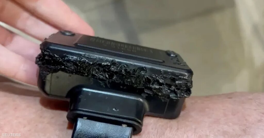 فيديو.. هكذا حاول رئيس البرازيل السابق "كسر سوار مراقبته"