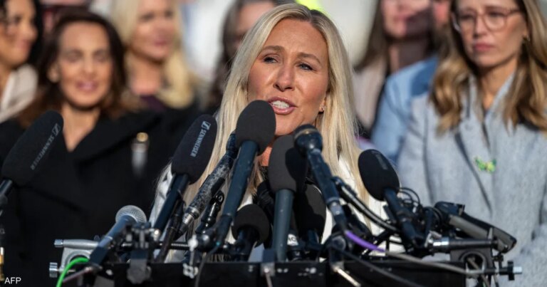 "أزمة داخلية".. هل تمهد استقالة غرين لتآكل نفوذ ترامب؟