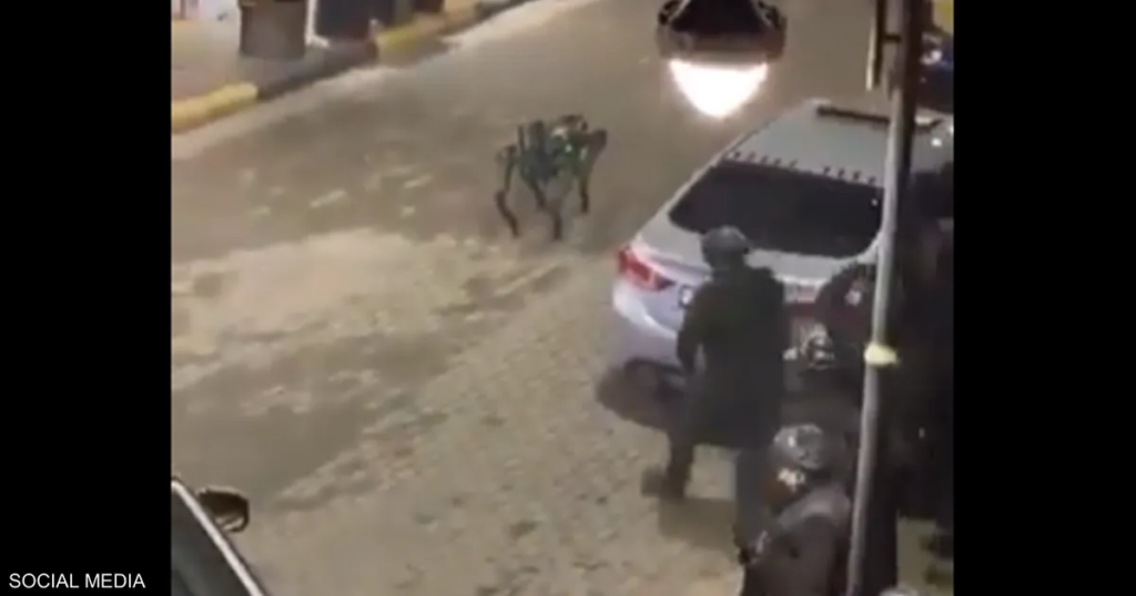 فيديو.. روبوت يشارك في "عملية الرمثا" الأمنية في الأردن