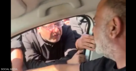 "أنا الأحق".. فيديو لشجار حاد بين بن غفير وسكان في تل السبع