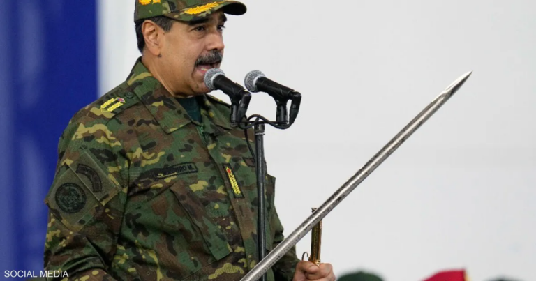 فيديو.. سيف مادورو يلفت الأنظار في "خطاب التحدي"