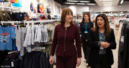 استطلاع: حوالي نصف البريطانيين يعتبرون الميزانية غير عادلة