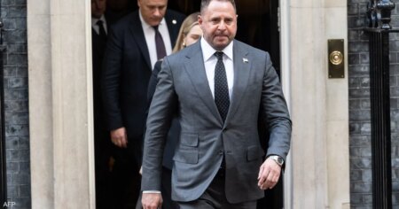 بعد الاستقالة.. مدير مكتب زيلينسكي يكشف وجهته القادمة