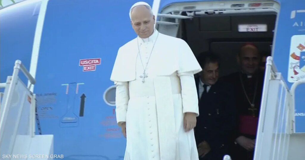 وصول بابا الفاتيكان ليو الرابع عشر إلى بيروت