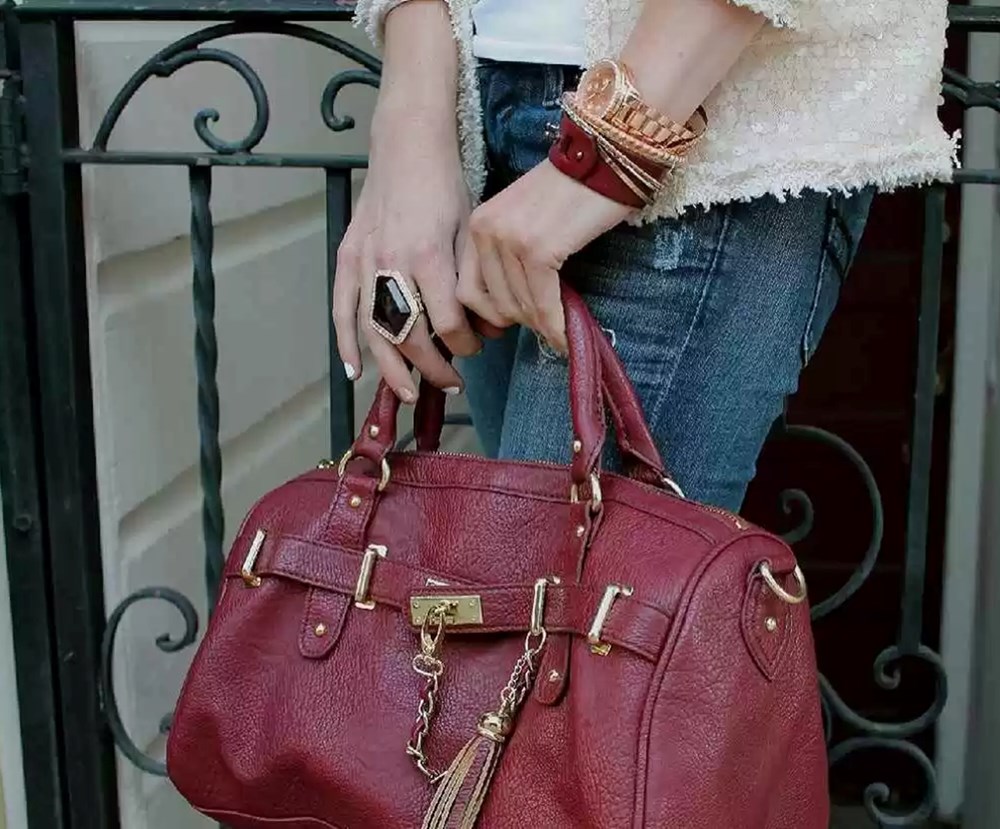 الإكسسوارات الموسمية.. لمسة متجددة على إطلالتكِ