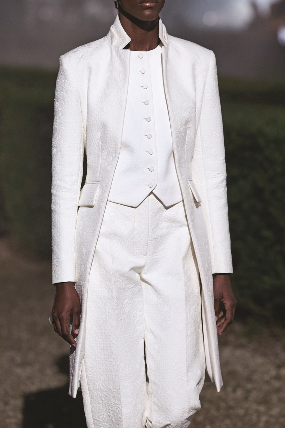 جرأة الغموض وحرية الخيال