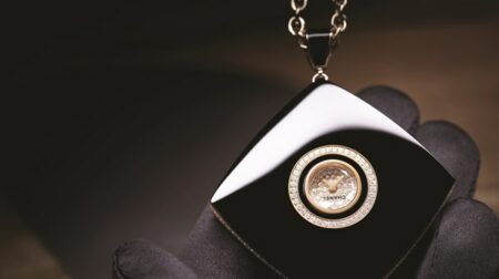 تحفة وقتية تولد من عالم الجمال