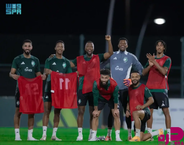 المنتخب السعودي يواصل استعداده للقاء الجزائر وديًّا في جدة