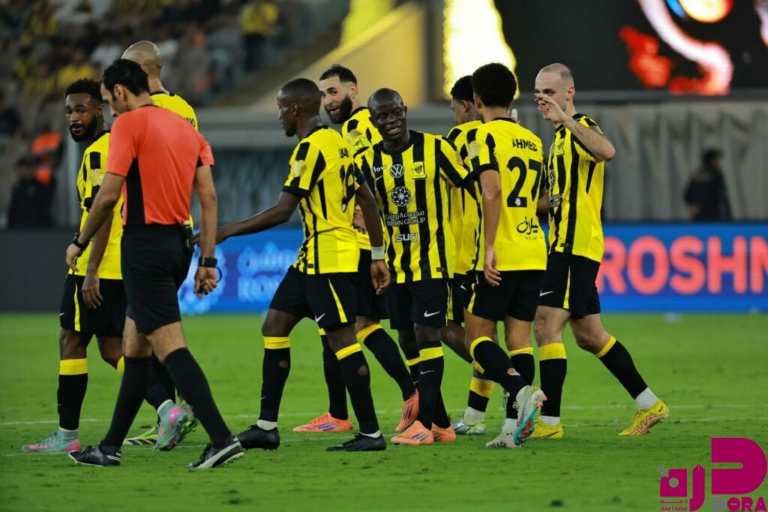 الاتحاد يتجاوز الرياض بصعوبة ويصعد للمركز السابع في دوري روشن