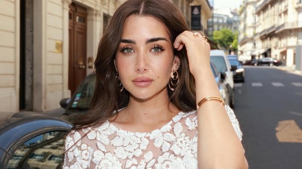 جولة على أفخم إطلالات النجمات.. في «مهرجان ضيافة السينمائي 2025» جولة على أفخم إطلالات النجمات.. في «مهرجان ضيافة السينمائي 2025»