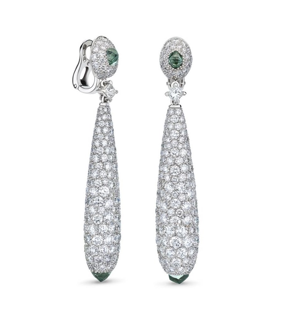 إليكِ مجموعة هدايا فاخرة.. في عيد الاتحاد الـ54