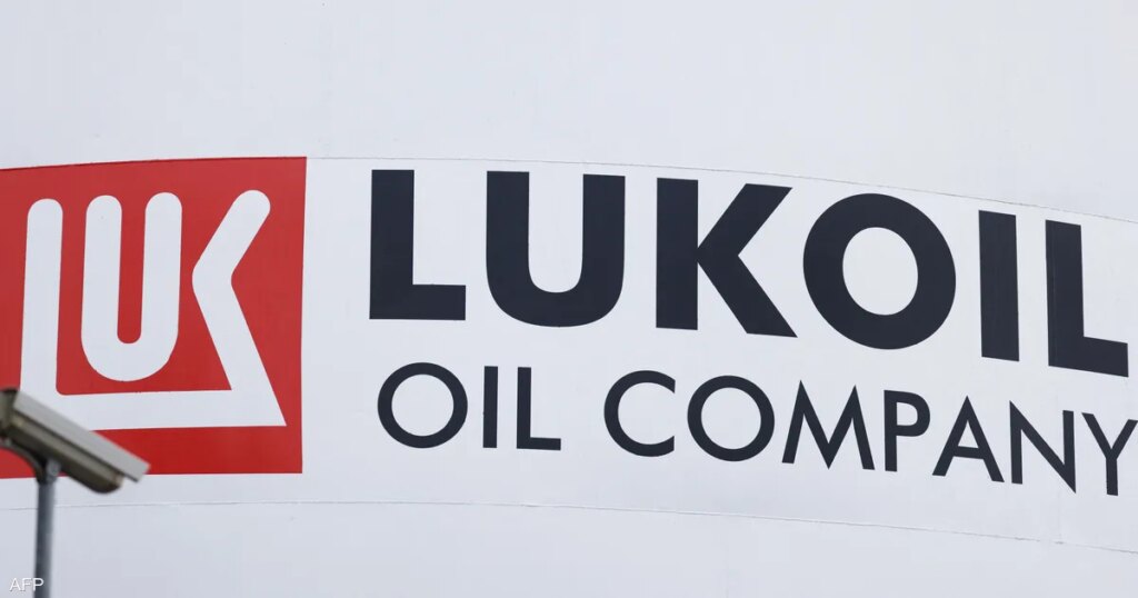 رويترز: إكسون موبيل قد تشتري حصة لوك أويل في العراق