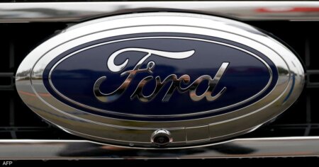 فورد تتجه لشطب أصول بـ19.5 مليار دولار مرتبطة بالكهرباء