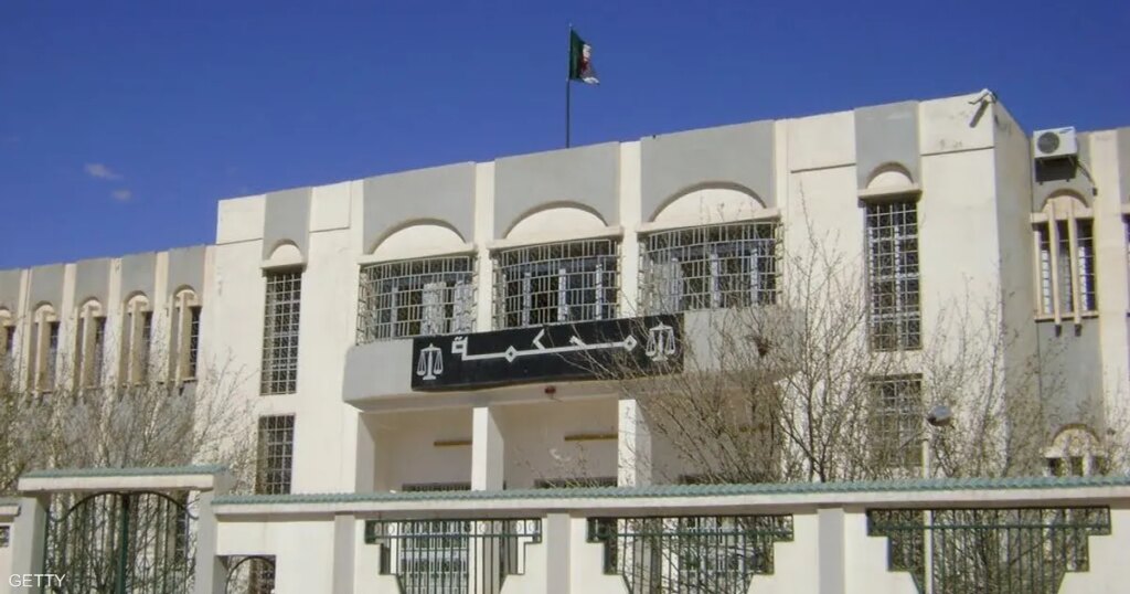 باريس تعلق على سجن صحفي فرنسي في الجزائر