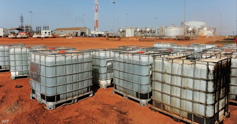 الجيش واتهامات الكيماوي.. هل تجاوز البرهان الخط الأحمر؟