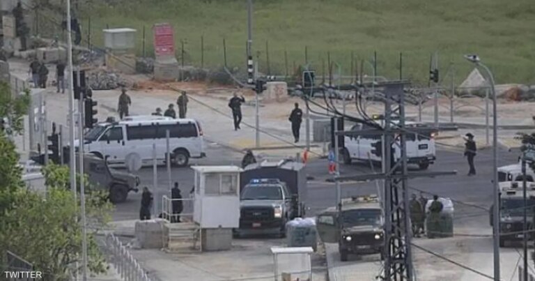 إصابة إسرائيليين اثنين بعملية طعن قرب رام الله وتحييد المنفذ