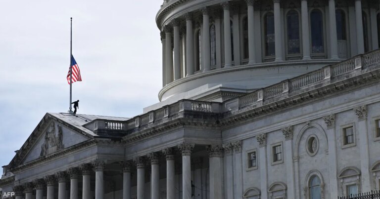 السيناتور بلومنثال: "الإخوان" خطر محتمل على الولايات المتحدة
