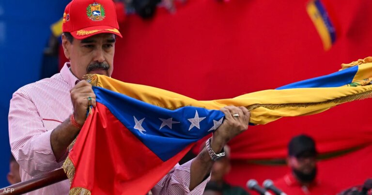 مادورو: أجريت مكالمة "ودية" مع ترامب.. وأهلا بالدبلوماسية