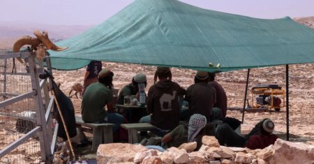 نتنياهو يأمر باعتقال 70 مستوطنا بتهمة العنف ضد الفلسطينيين