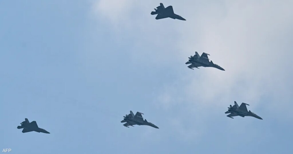 مقاتلات صينية تهدد طائرات حربية يابانية وطوكيو "تحتج"