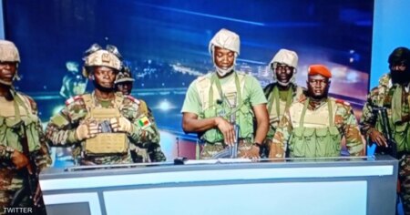 وزير الداخلية في بنين يعلن "إحباط" محاولة الانقلاب