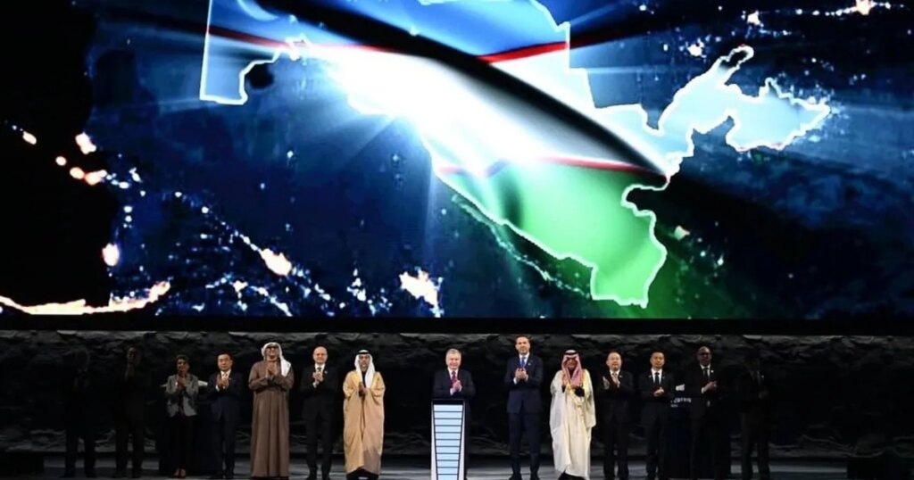 رئيس أوزبكستان يشهد تدشين مشروع للطاقة طورته "مصدر"