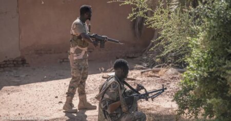 الإمارات تحذر من ترك مستقبل السودان للجماعات المتطرفة