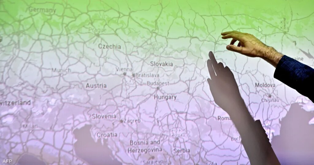 تقرير: واشنطن تضغط على أوكرانيا للتنازل عن مزيد من الأراضي