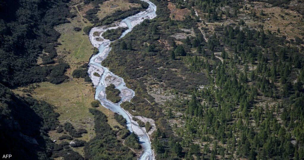 دراسة: كوكب الأرض يفقد أنهاره الجليدية بوتيرة "مرعبة"