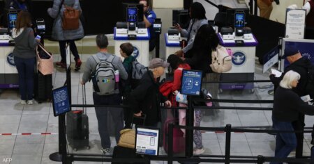 قيود جديدة من ترامب على دخول الأجانب إلى الولايات المتحدة