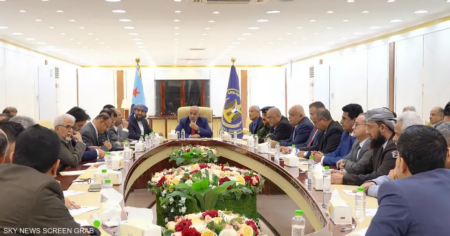 اليمن.. الانتقالي "منفتح" على أي ترتيبات تضمن حماية الجنوب