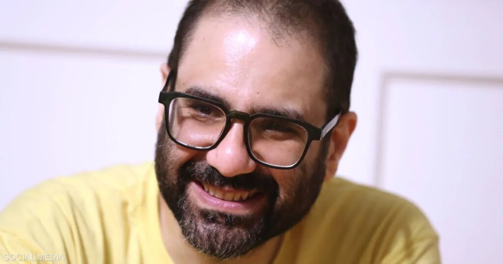 ردا على "عاصفة الغضب".. علاء عبد الفتاح يعتذر