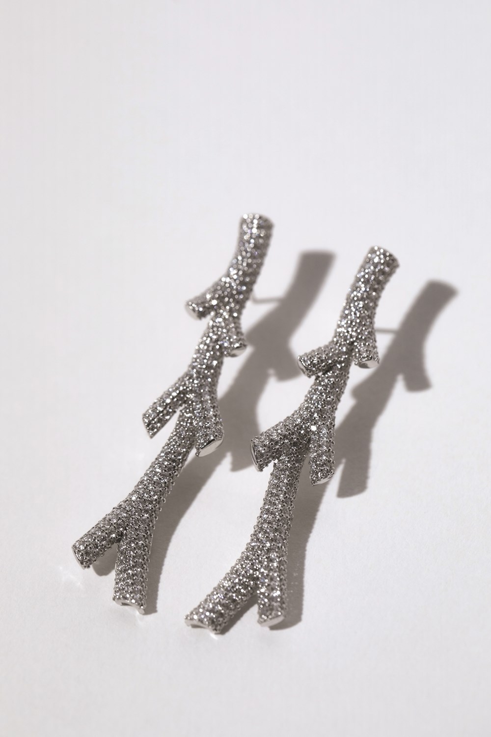 حصه العبدالله: أصمّم بعين الفنانة والمرأة معاً