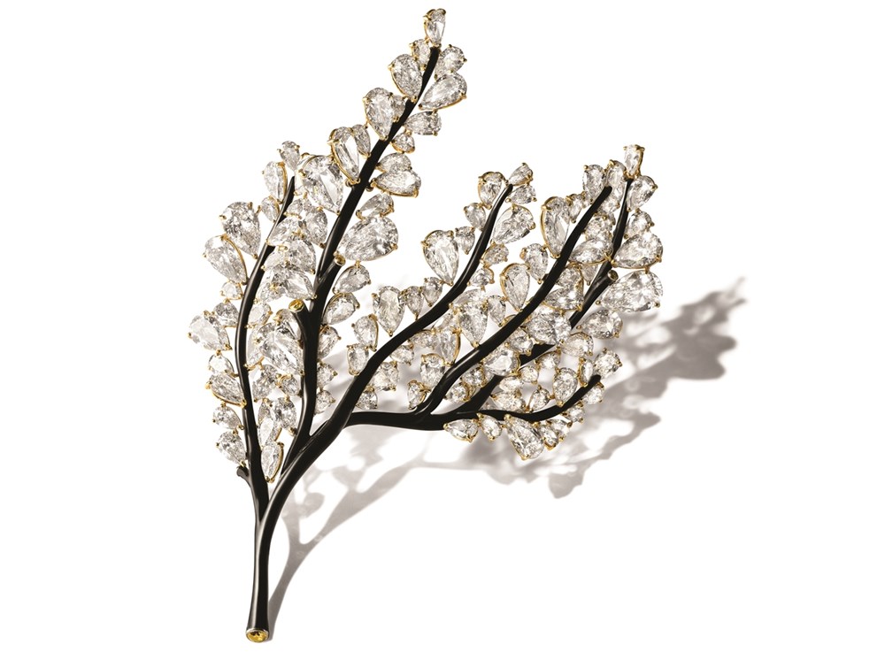 ولادة جديدة في عالم المجوهرات الفنية