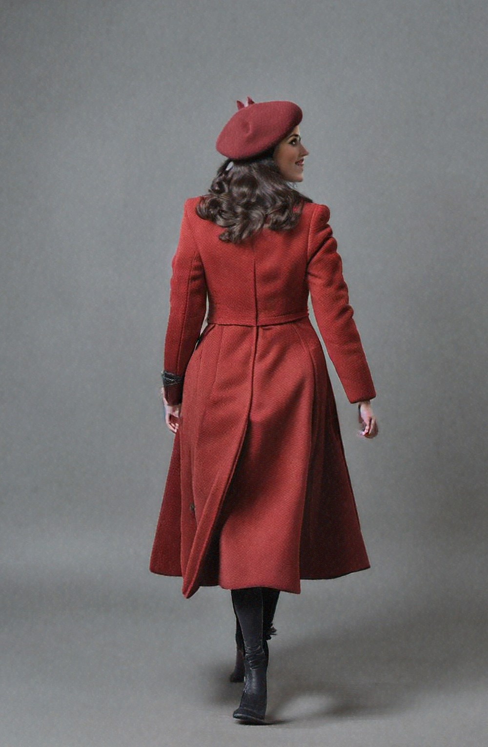 قطع لا يجب أن تخلو منها خزانة كل امرأة.. بعد الأربعين