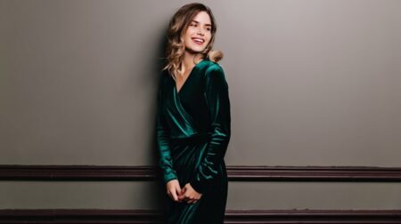 4 أساليب لتنسيق «المخمل».. في إطلالتكِ الشتوية 4 أساليب لتنسيق «المخمل».. في إطلالتكِ الشتوية