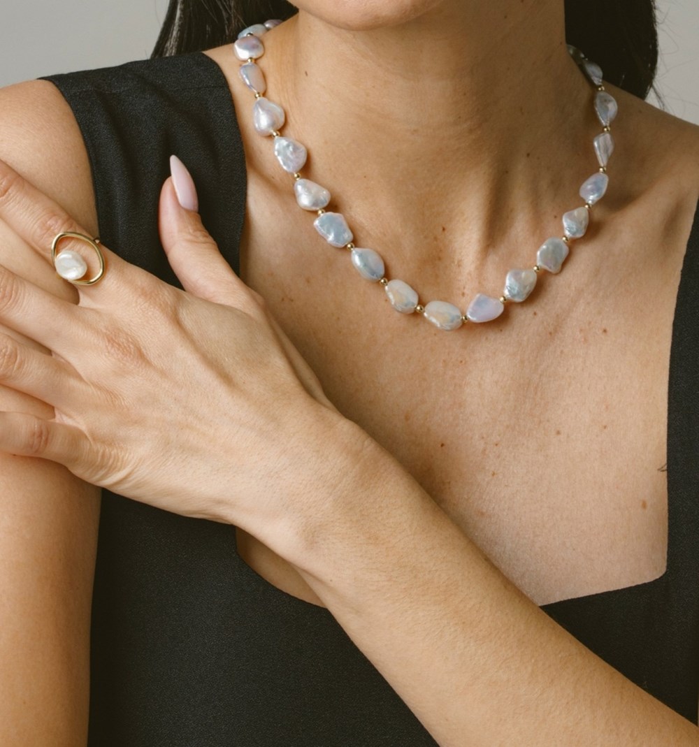 لإطلالةٍ تفيضُ بالرقي.. إليكِ أرقى الأحجار الكريمة لعام 2026