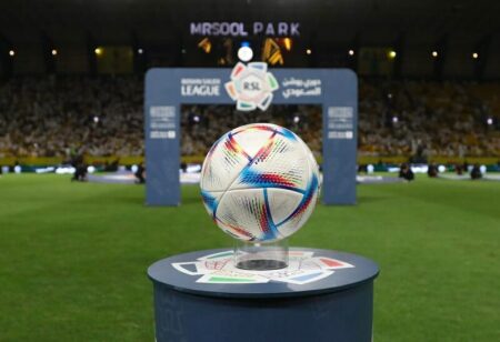 إثارة مرتقبة في دوري روشن اليوم.. ثلاث مباريات تشعل الجولة الـ12