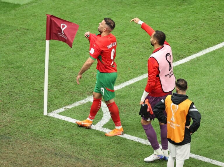 المغرب يتوّج بكأس العرب بفوز مثير على الأردن 3-2