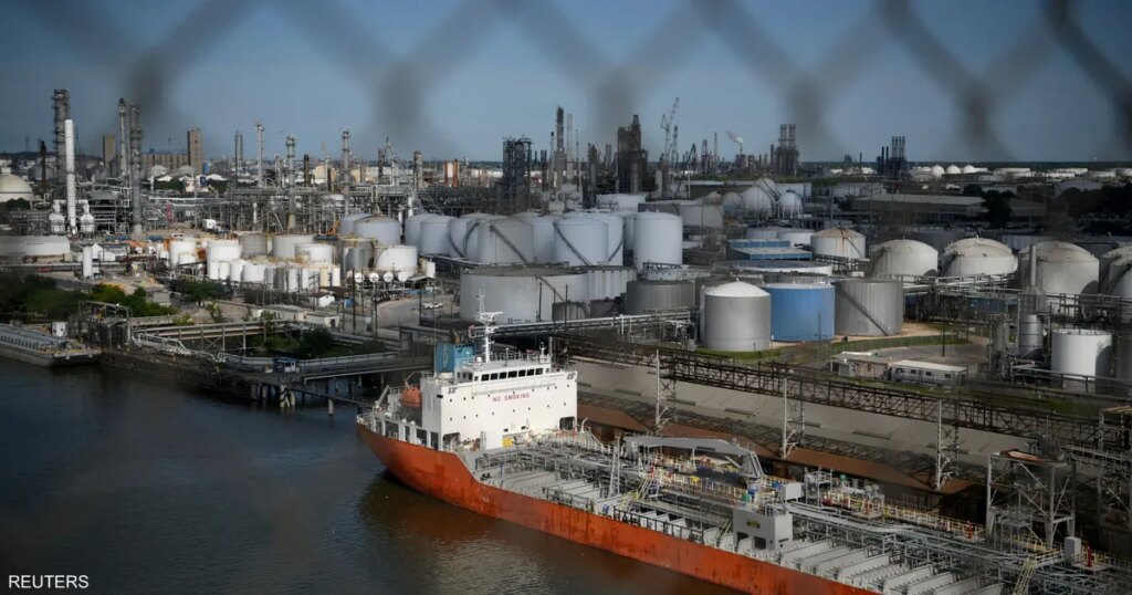 أسهم النفط الأميركية تقفز بعد وعود ترامب بشأن فنزويلا