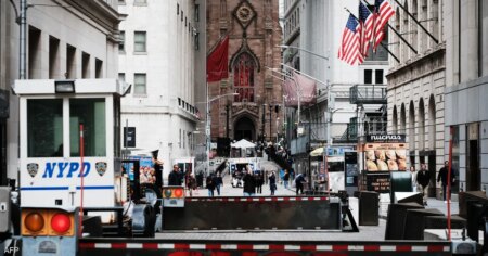 لماذا تنهار ثقة المستهلكين بالاقتصاد الأميركي؟