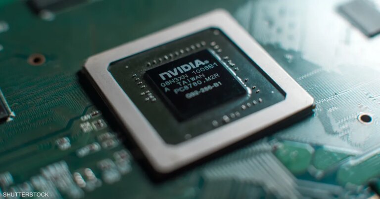 رويترز: الصين توافق على أولى مشتريات رقائق إنفيديا إتش 200