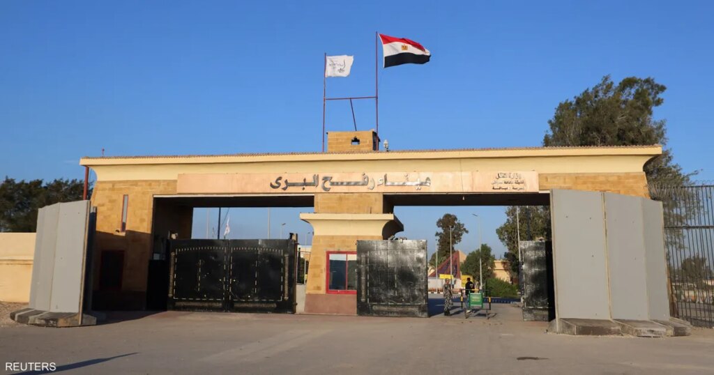 مصر تدعو إلى "أقصى درجات ضبط النفس" عشية افتتاح معبر رفح