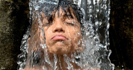 العلاج بالماء البارد.. باحثون يكشفون فوائده الصحية